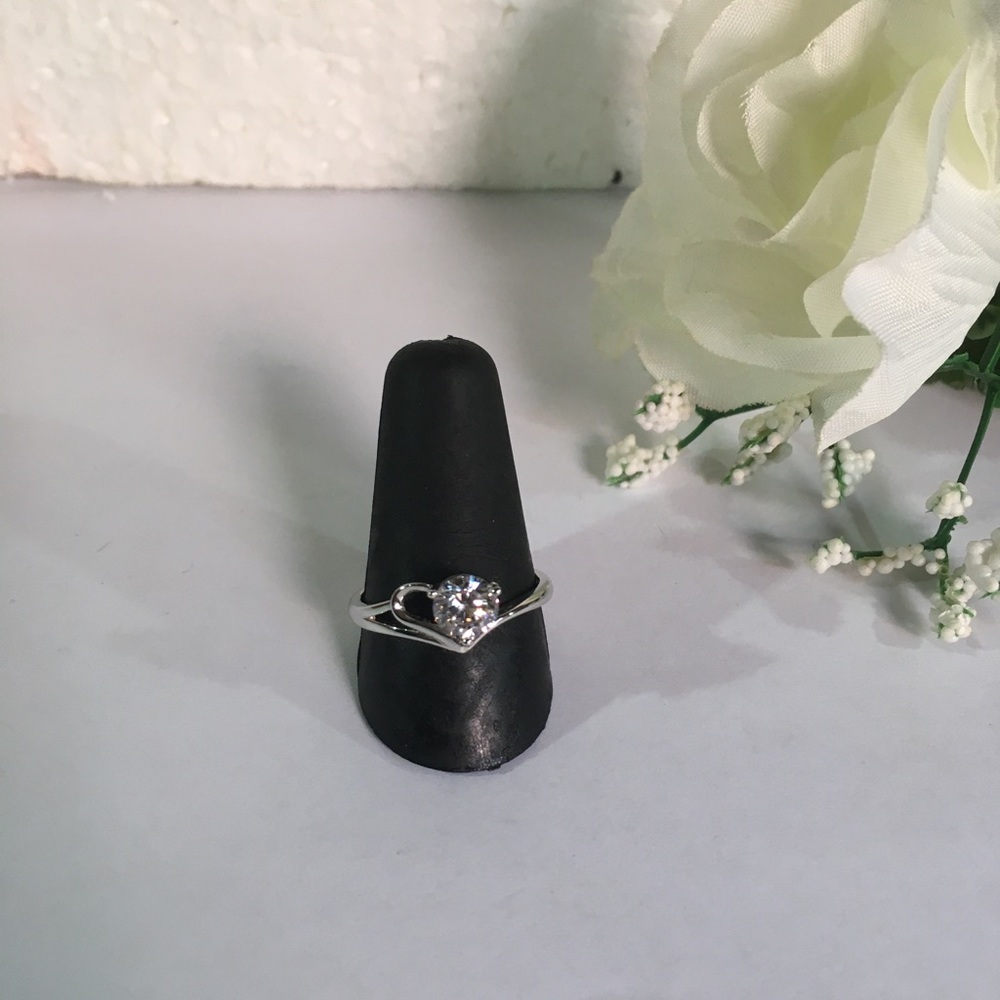 Heart ring size 7 1/2